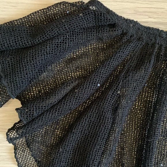 *Jordan Taylor Cover Up - Picture 3 of 8